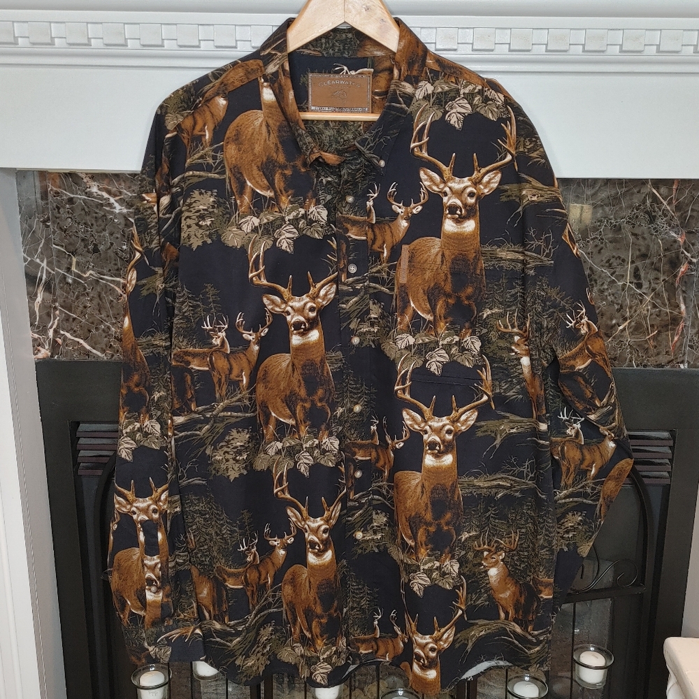 CLEARWATER OUTFITTERS DEER HUNTING BUTTON DOWN SHIRT, BLACK XXL